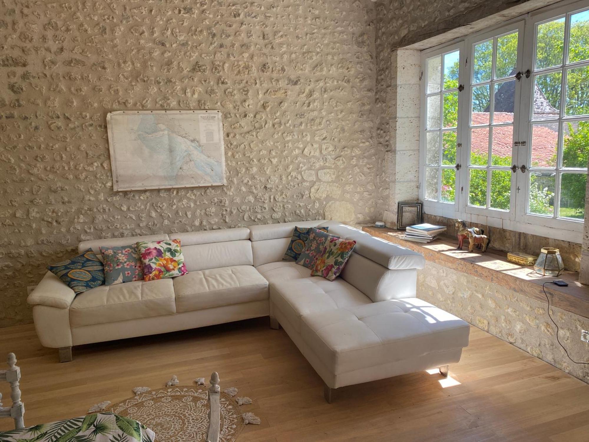 As Seen On A New Life In The Sun - Beautiful 3 Bedroom Cottage With Shared Pool Montboyer Ngoại thất bức ảnh